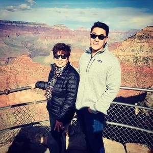 Meet your Posher, Sang